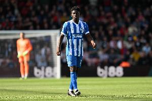 去年要价1亿镑！22岁巴莱巴身价跌至5500万欧，本赛季28场0球0助