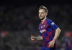 拉基蒂奇：梅西改变了我们看和理解足球的方式 爱足球你就会爱他