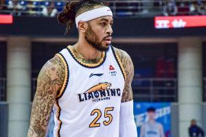 战旧主！莫兰德半场1中0没得分但有7板2助2帽1断 正负值+20