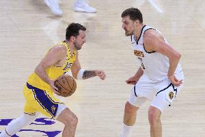 东契奇：我们和掘金在排行榜上属于同一阵营 能赢下这场意义重大