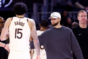 不可或缺！在库里缺席的所有比赛中 勇士胜率仅为36.9%