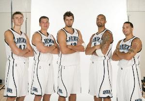 麦迪：我们拼命拿到主场优势 因爵士的主场太难打 但最后还是输了