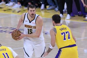 反印象流？本赛季东契奇109次防单打 每回合仅让对手得到0.844分