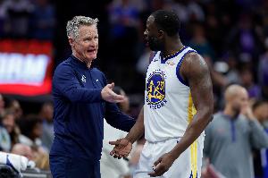 埃泽利谈勇士大面积伤病：感觉勇士像是在偿还某种“因果债”