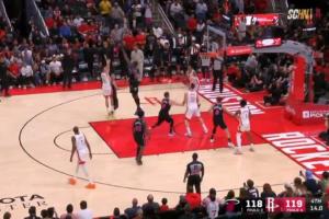 杜兰特被夹击 谢泼德接球灵性突破超级高抛！关键球轰进！