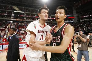 王仕鹏：姚明&大郅&阿联进NBA都得练身体 大巴不用 小杨也有计划