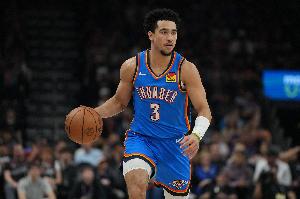 戴格诺特：麦凯恩坚守团队体系也保持个人风格 表现让人印象深刻