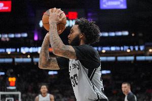 哥哥被禁赛！尚帕尼：我认为他不是故意打到对手脸部的 翻篇了