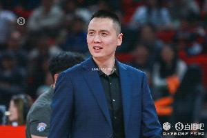 卢伟：我们目前打球的12个人都很有能力 把攻防细节完成得很好