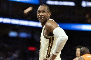 此前因小腿拉伤已连续缺阵七场！科尔：霍福德周六预计缺战奇才