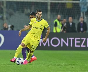 米体：劳塔罗和姆希塔良都在加练，但后者几乎不可能赶上对阵罗马