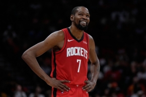 大小王！韦德：我认为KD总得分将会是历史第二 保底是第三