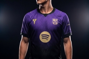 下赛季巴萨客场球衣谍照曝光：保留科比元素，配色致敬紫金湖人