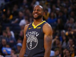 MVP>FMVP?蒂格:我没有不尊重一哥 他有FMVP但他离MVP差得远