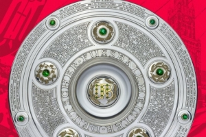 官方：拜仁将在德甲最后一轮对阵科隆赛后举行颁奖仪式